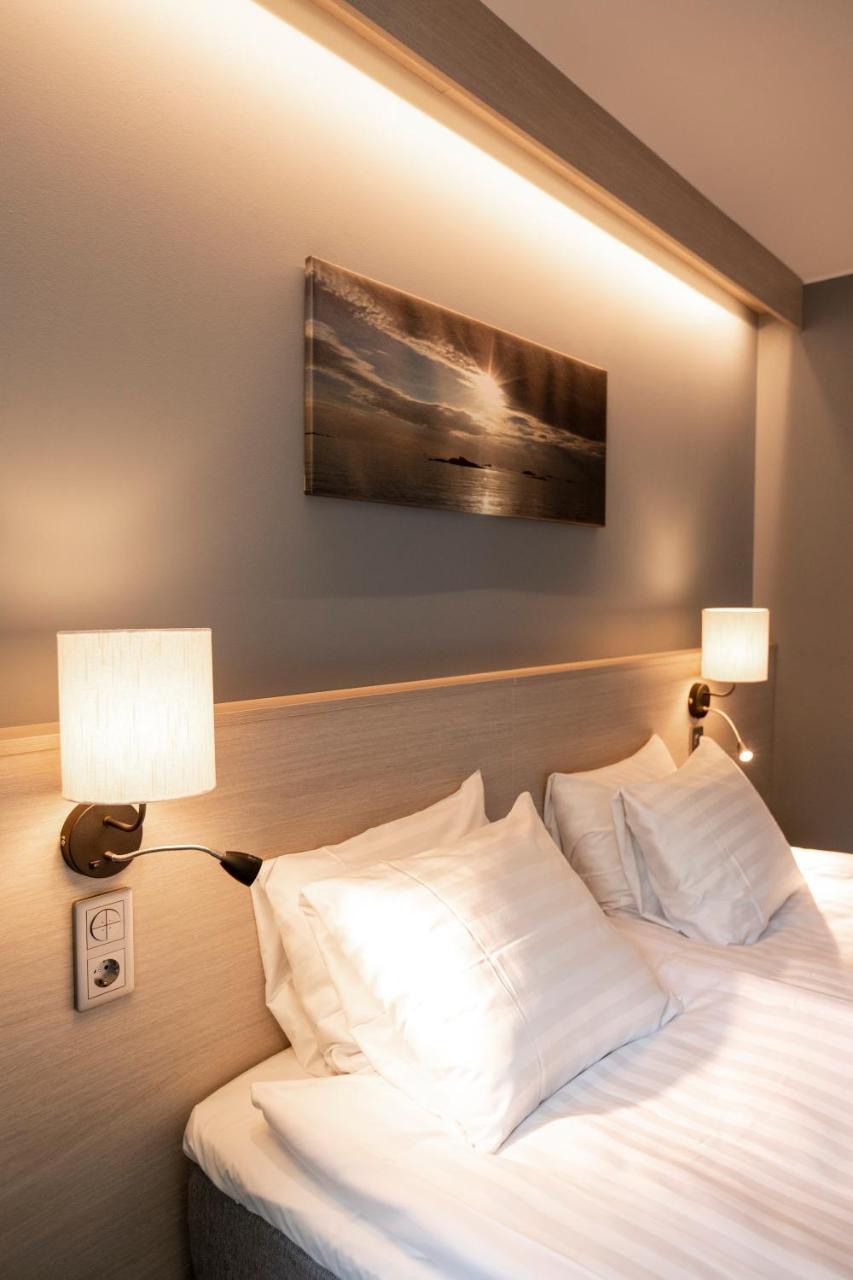 Park Alandia Hotel มารีฮามน์ ภายนอก รูปภาพ